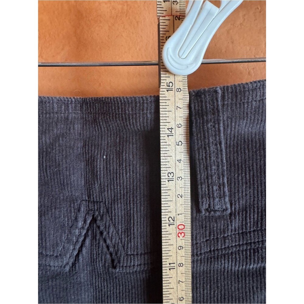 NWT American Eagle High Rise Corduroy A-Line Mini Skirt Black Size 2 - Picture 5 of 9